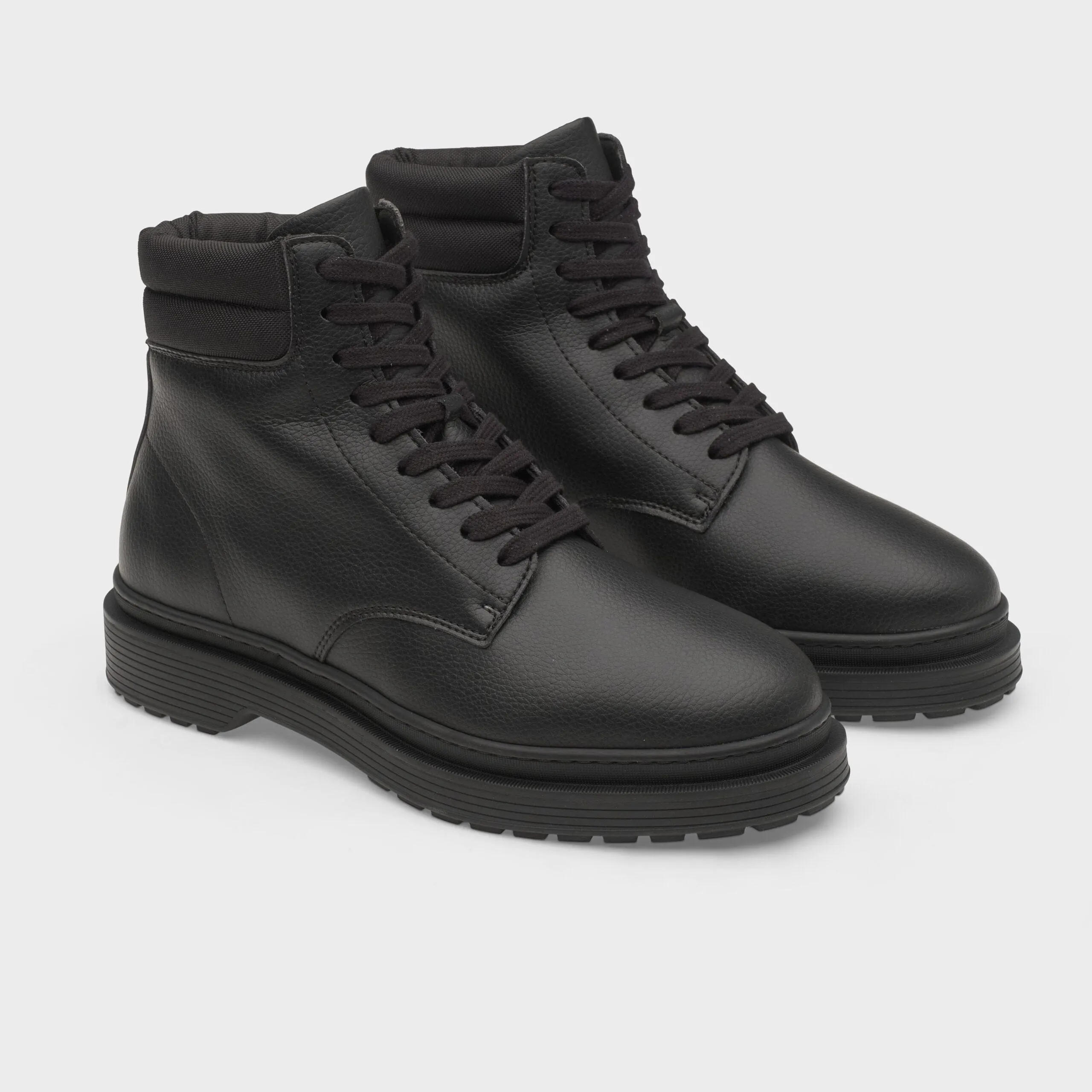 Revenge V2 Sustainable Vegan Ankle Boot | Black