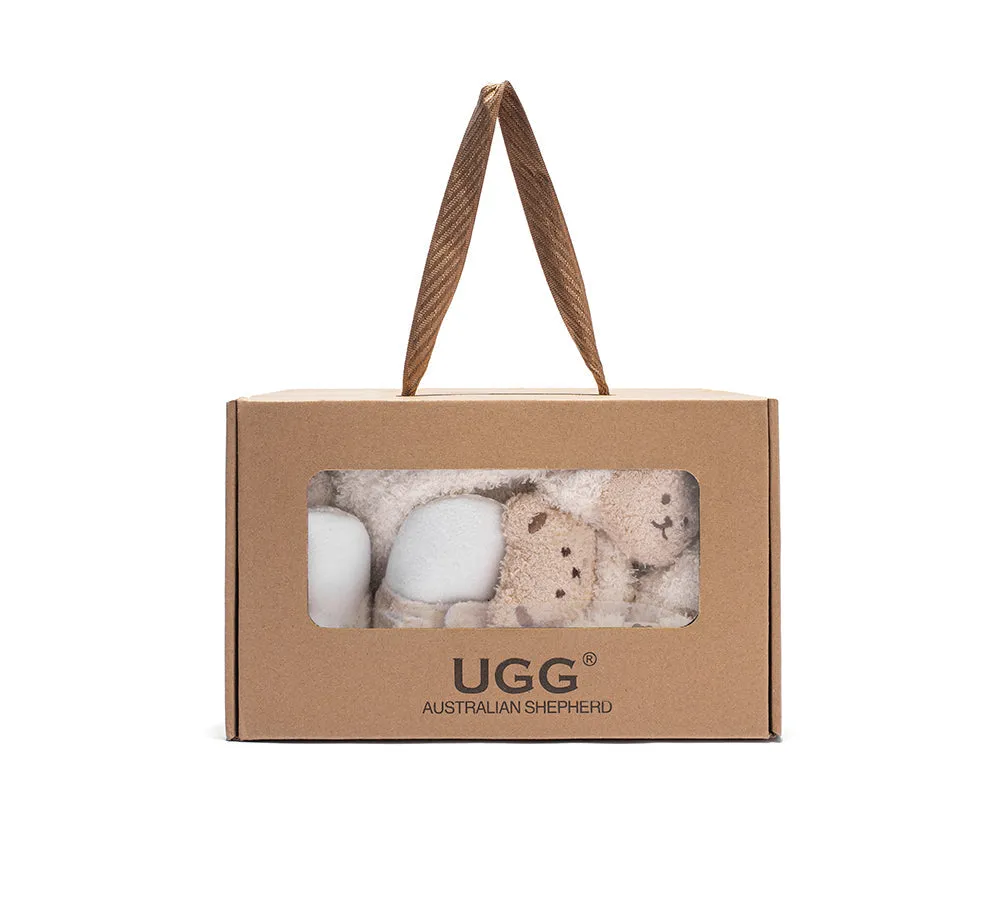 UGG AUSTRALIAN SHEPHERD Baby Booties Gift Set with Shearling Bear Beanie and Scarf