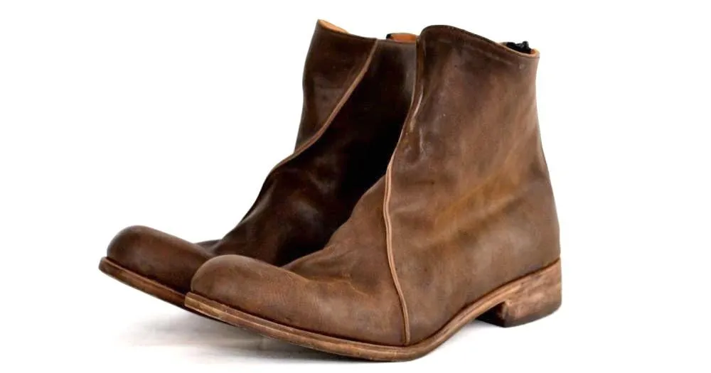 Zip Back Boot  |  Choc